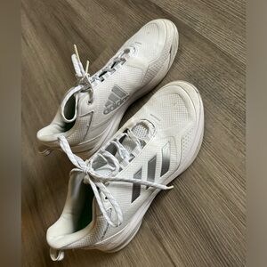 Like-new Men’s Adidas Icon Turf Shoes. Very clean!